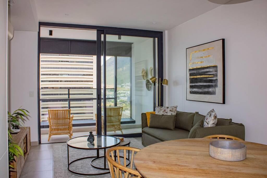 Stylish - Iconic Views Apartment Cape Town